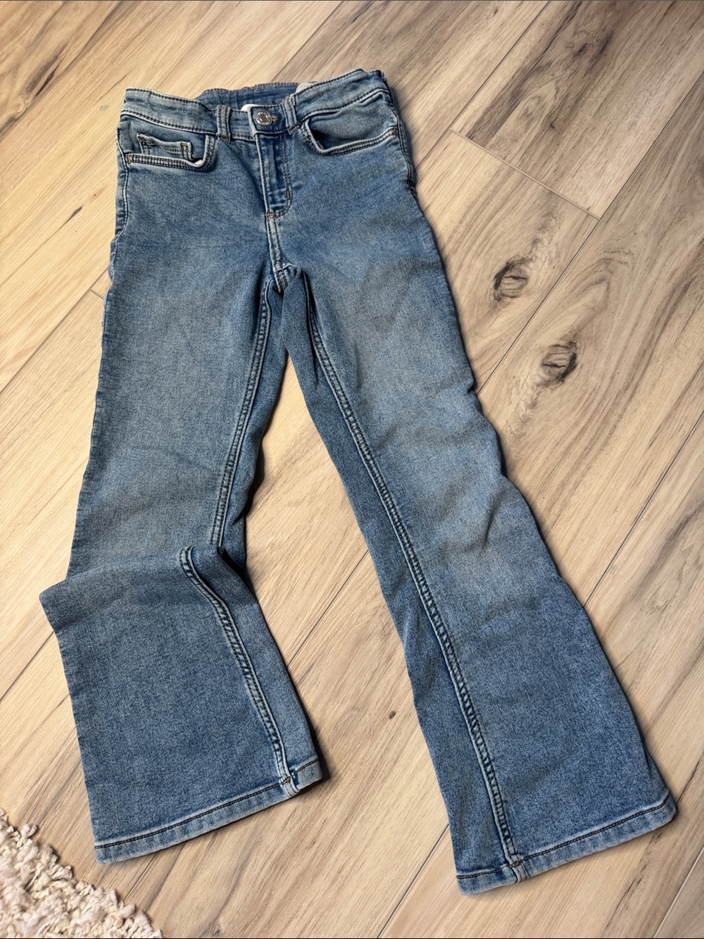 Flared soft jeans